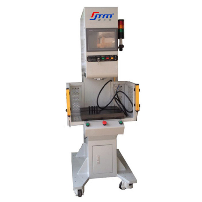 לחץ סרוו עם עמודה אחת לייצור לוחות מעגלים