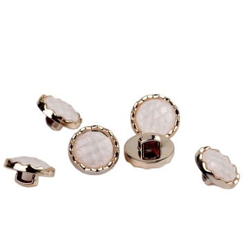 UV Plated Polyester Button (BA60339) for Shirts: Enhancing Your Wardrobe