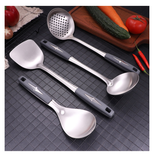 Large soup spoon kitchen utensils