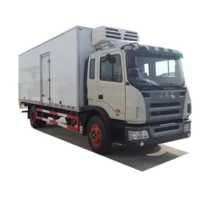 Dfac Freezer Van Truck 3Ton Fine Workmanship