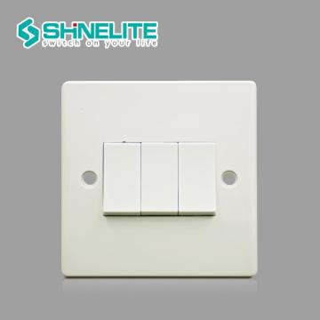 UK Standard Bakelite 10A Wall Switch CE Certificate