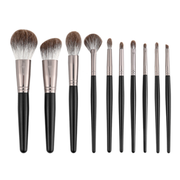 Custom Wholesale High-Quality Makeup Brushes with Personalized Logo and Label