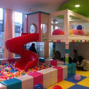 Slide playground equipment