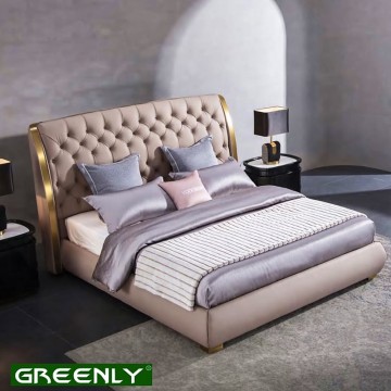 Modern licht luxe groot bed