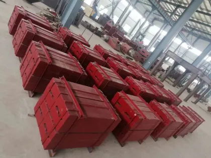 Hot Sale Rubble Master Impact Crusher Hammer Blow Bar for Conveyor