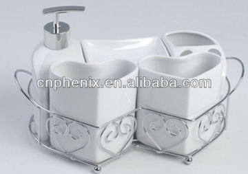 high quality 4pcs Ceramic bathroom accessory set /Lotion Dispenser/Tumbler/Toothbrush Holder/Soap dish