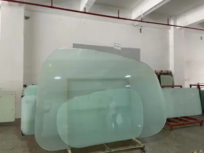 89% clarity curved glass