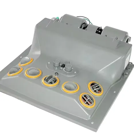 7-Hole Exhaust Outlet Utranee New Auto AC Cooling Evaporator for Truck/Van/Bus
