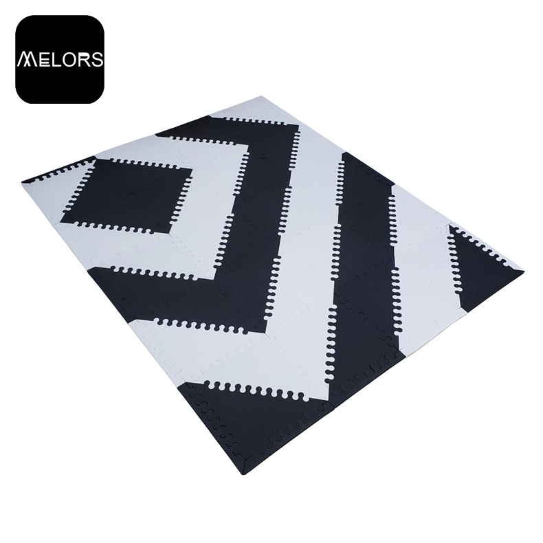 Tapis de puzzle triangulaire