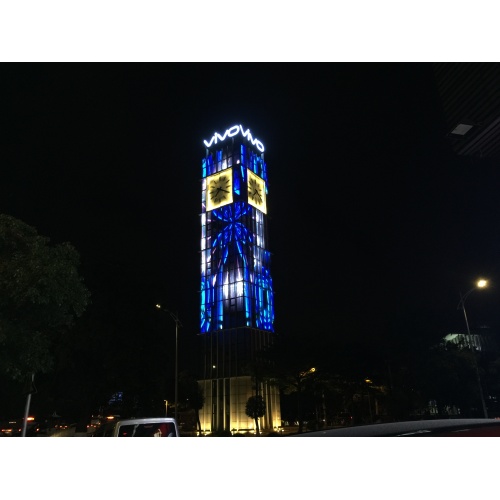 Tam Renkli Alışveriş Merkezi Şeffaf LED Mesh Ekran