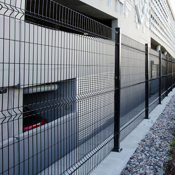 bending fence with square post