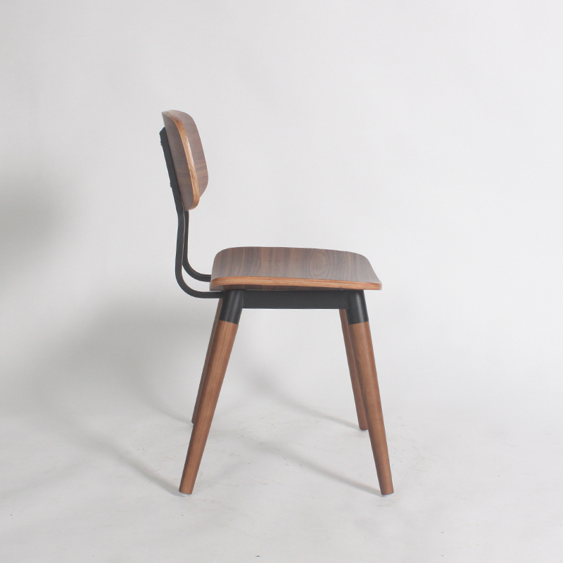 Replica copine chair