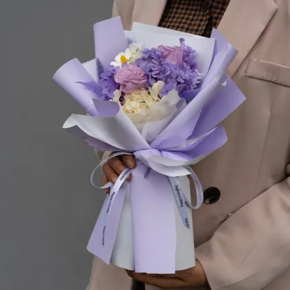 Birthday Valentine's Day Forever Flower Bouquet: Customized Color Preserved Rose Bouquet Gift Idea for Mother's Day