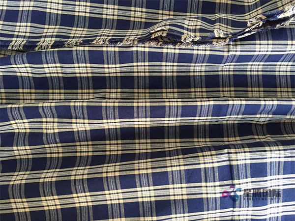 Popular Check Cotton Shirt Fabric