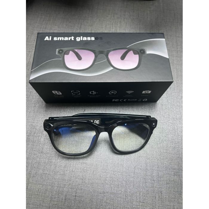 Gafas inteligentes Y01 con superficie de alto brillo, memoria grande de 4GB + 32GB, cámara HD de 8MP, grabación de vídeo manos libres, traducción en tiempo Real Sm
