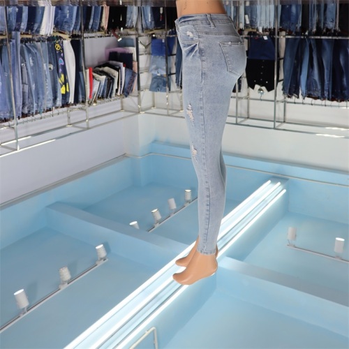 Light Blue Ladies Jeans Wholesale