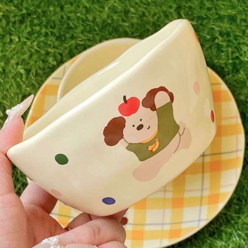 Stylish Anime-Themed Dinnerware Collection
