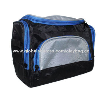 Toiletry bag, made of 420D, 4 zipper pockets, have short handle