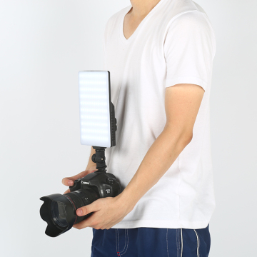 Panneau vidéo de caméra LED professionnelle Lampe lumineuse pour la caméra DSLR: Amélioration de votre expérience de photographie et de vidéographie