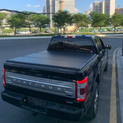 High-Quality Tonneau Cover for GMC Canyon Pickup Truck
