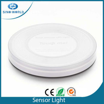 Auto dimming day night light sensor