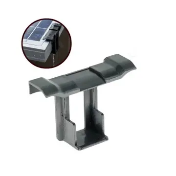 Cleaning Clips and Modules for Efficient PV Module Cleaning and Water Drainage in Solar Panels