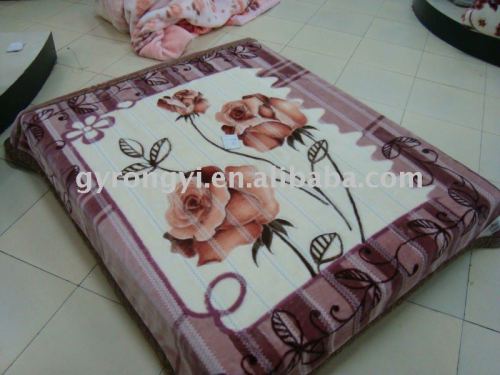 100% polyester raschel printed &carved double zig-zag blanket