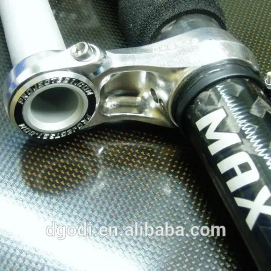 5-axis cnc machining motorcycle handle bar clamp with material of aluminum