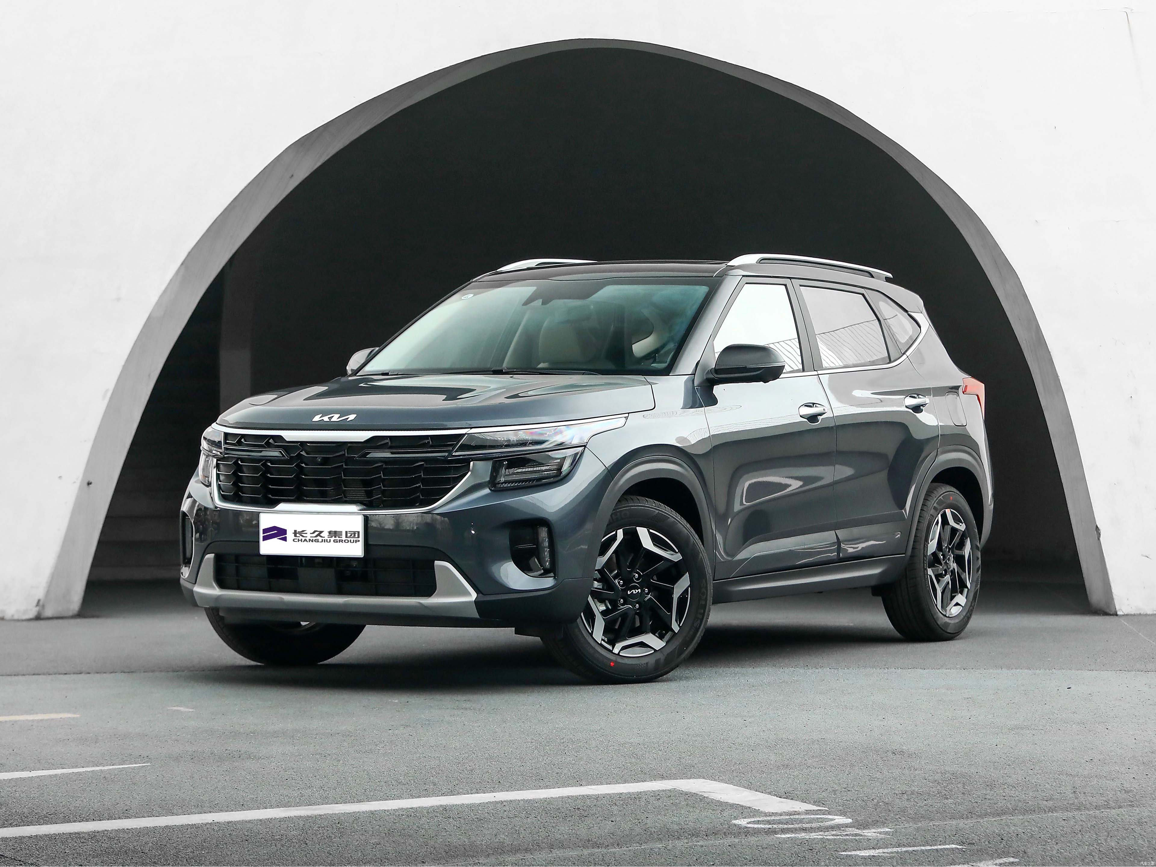 Kia Seltos SUV with Automatic Gearbox Affordable Deal