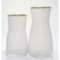 Vaso de flor de vidro de cristal branco com borda dourada