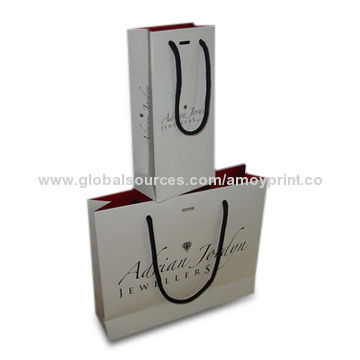 Paper Carrier Bag, Made of Ivory Boar, Suitable for Gift and Packing Purposes