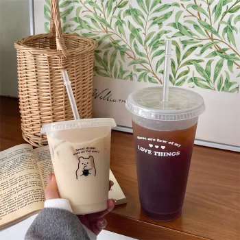Wholesale Reusable Plastic Coffee Mug for Various Drinks - Portable and Cute Drinkware