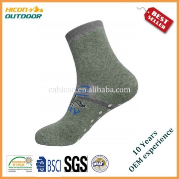 Outdoor custom mens athletic socks