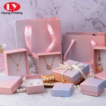 Cheap wholesale paper packaging gift jewelry box