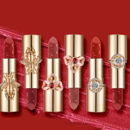Golden Luxury Waterproof Moisturizing Smooth Long-Lasting Red Lipstick for Wholesale