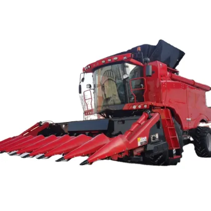 Farm Machinery Factory: Combine Harvester and Corn Grain Harvester