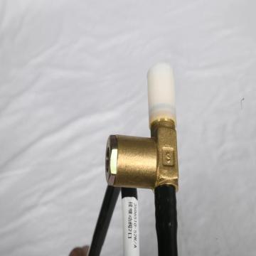 Single deck automobile ventilation line
