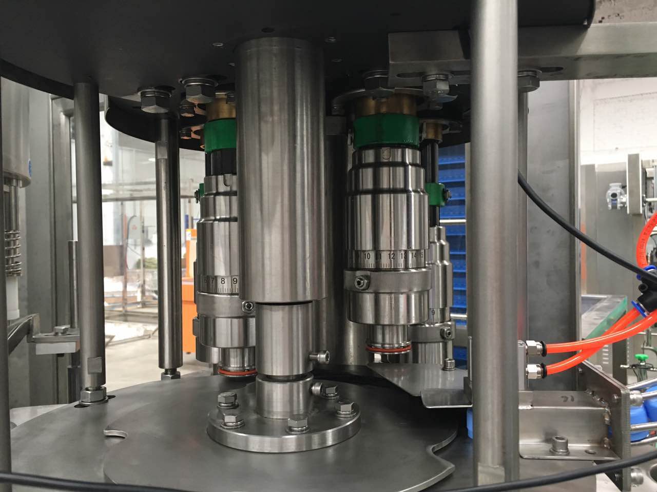 Soft Drink Filling Machine