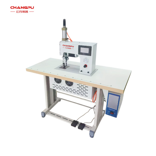 Máquina de coser de onda radial ultrasónica 30K para ropa interior