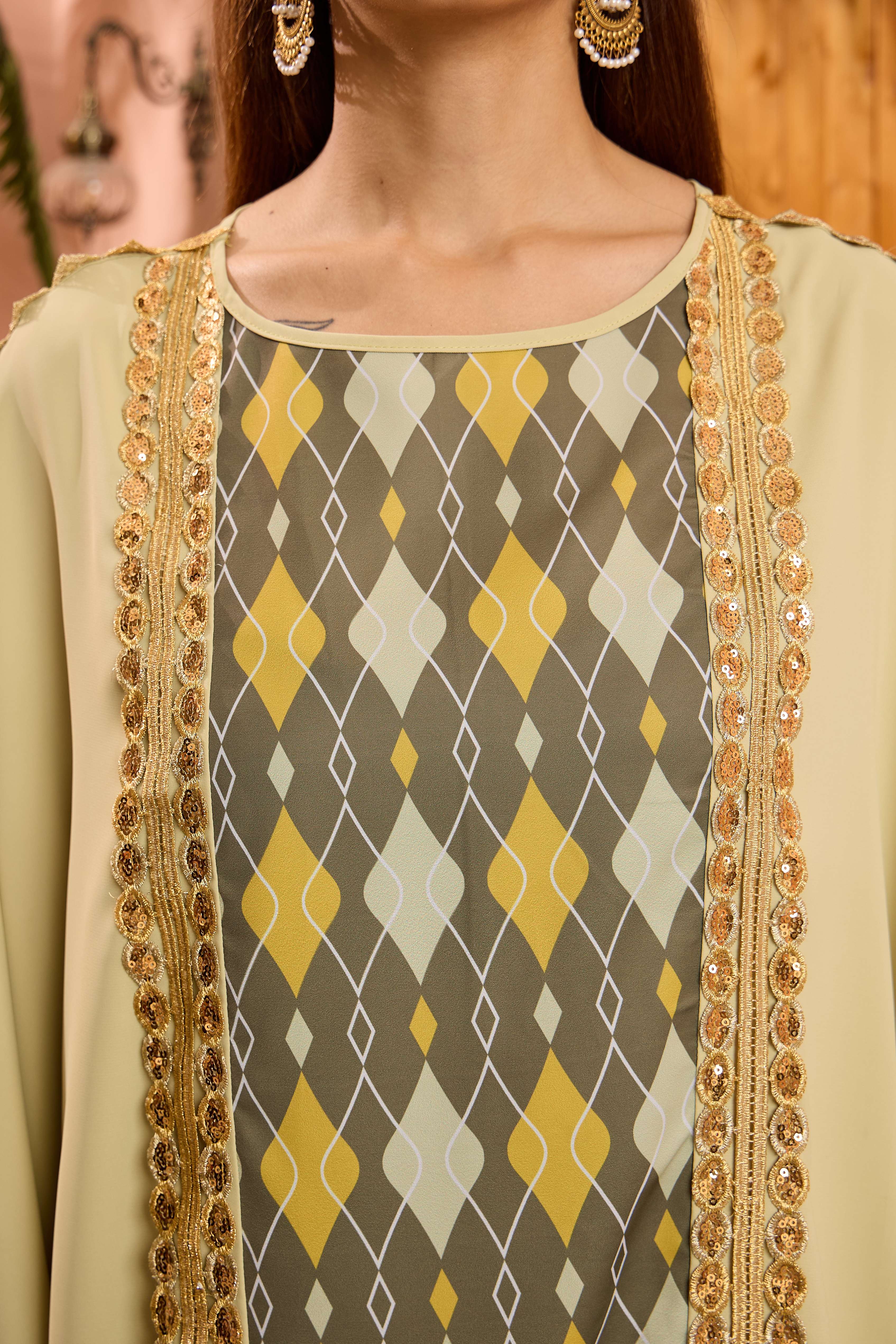 Geometric Print Lace Batwing Abaya (7)