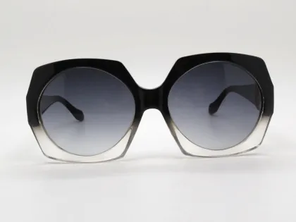 Black On Transprant Frame Grey Gradient Lens Vivienne Westwood Vw77702 Branded Sunglasses For Women
