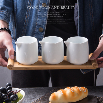 China Factory OEM Custom Made Cheap White Glazed 250ml Porcelain Juice/Milk Jug Cup Ceramic Coffee Cups