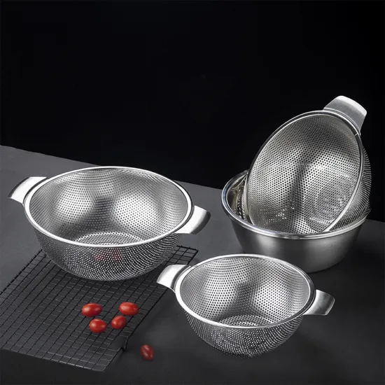 Thickened Round Vegetable Colander Stainless Steel Fine Mesh Rice Washing Ayak Gio giat com" 

However, to make it more SEO-friendly and clear, you might consider:

"Stainless Steel Fine Mesh Rice Washing Colander - Gio giat com