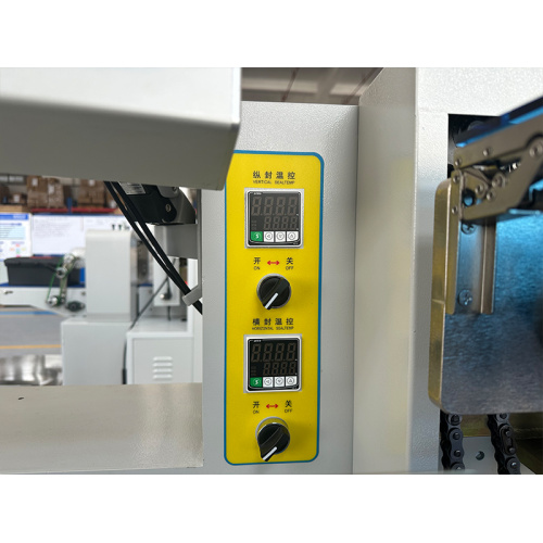 क्षैतिज तकिया पैकिंग मशीन