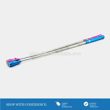 Portable 3 led Telescoping Magnet led Flashlight with Pick-up Tool
