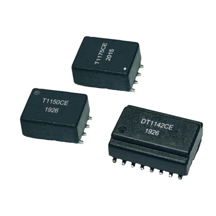 Broadband Power Line Communication Transformers