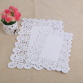 Groothandel 7.5x10.5cm vetvrij gekleurde Lace Square papier Doilies