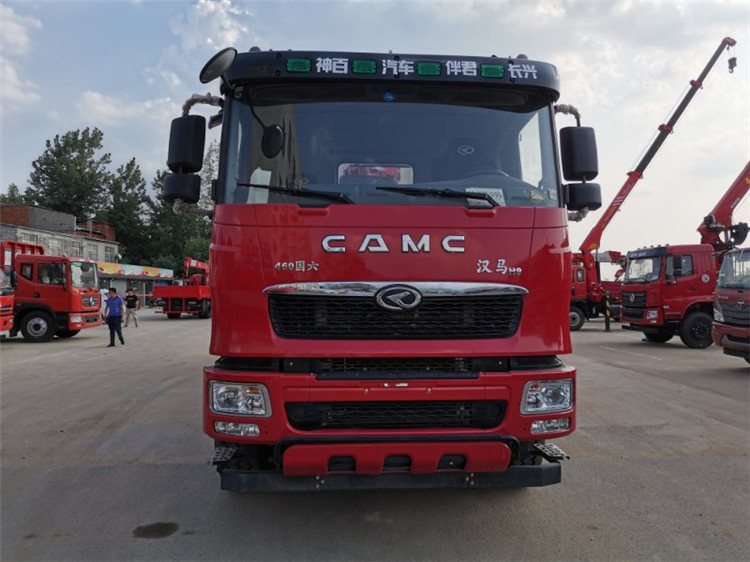 Heavy Duty Truck Crane