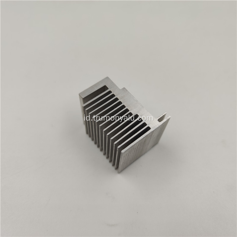 Profil Aluminium Extruded untuk Pendingin