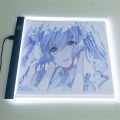 Tablero de luz LED de Suron para artistas que diseñan